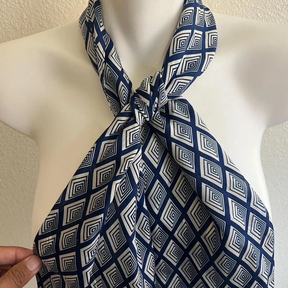 ELAINE GOLD Navy Blue Diamond‎ Scarf